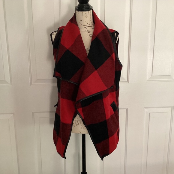 Unbranded Women Wrap, Size  Small, Color Black, Red - Picture 1 of 3